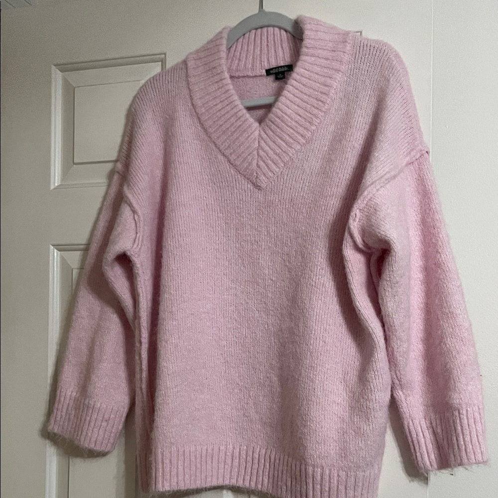 Wild Fable Soft Pink V-Neck Sweater